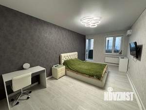 2-к квартира, вторичка, 76м2, 4/18 этаж