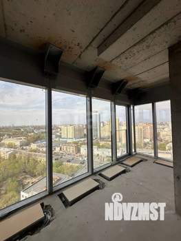 3-к квартира, вторичка, 200м2, 12/17 этаж