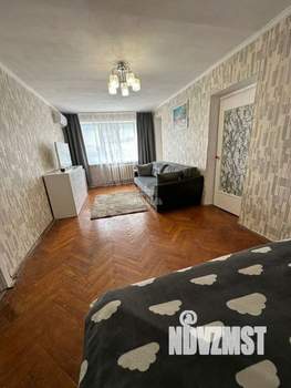 3-к квартира, вторичка, 60м2, 6/9 этаж