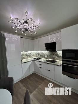 2-к квартира, вторичка, 65м2, 11/17 этаж