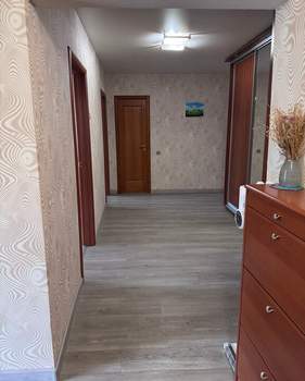 3-к квартира, вторичка, 85м2, 4/10 этаж