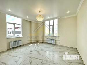 4-к квартира, вторичка, 172м2, 26/26 этаж