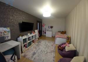 2-к квартира, вторичка, 60м2, 9/10 этаж