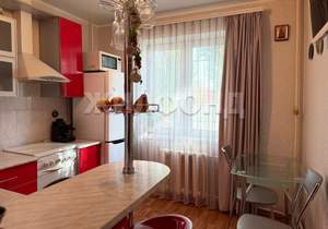 2-к квартира, вторичка, 55м2, 1/10 этаж