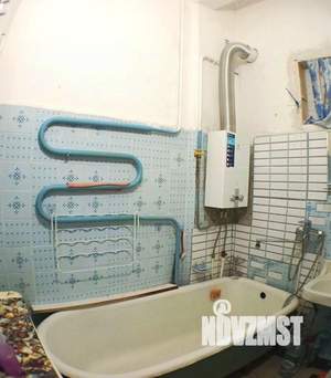 2-к квартира, вторичка, 43м2, 1/4 этаж