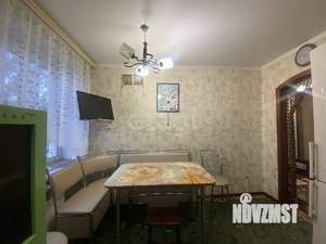 2-к квартира, вторичка, 63м2, 2/5 этаж