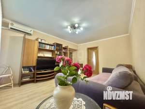 3-к квартира, вторичка, 55м2, 1/9 этаж