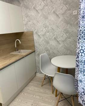 Студия квартира, вторичка, 13м2, 2/5 этаж
