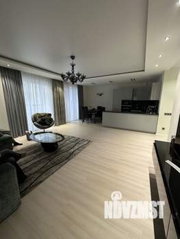 2-к квартира, вторичка, 76м2, 13/27 этаж