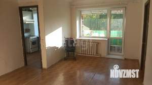 2-к квартира, вторичка, 42м2, 5/5 этаж