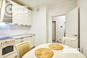 2-к квартира, вторичка, 59м2, 14/17 этаж