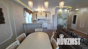 3-к квартира, вторичка, 104м2, 8/17 этаж