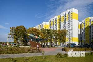 3-к квартира, вторичка, 76м2, 1/17 этаж