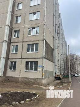 Студия квартира, вторичка, 70м2, 1/10 этаж