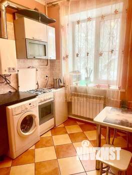 1-к квартира, вторичка, 30м2, 1/3 этаж