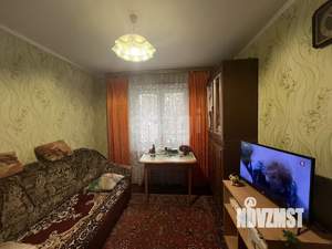 4-к квартира, вторичка, 100м2, 1/9 этаж