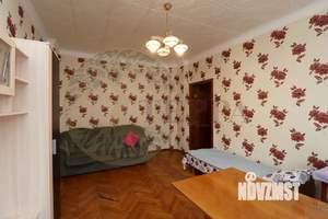 2-к квартира, вторичка, 47м2, 3/5 этаж