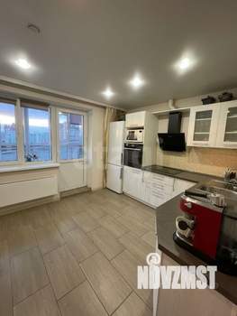 2-к квартира, вторичка, 61м2, 8/17 этаж