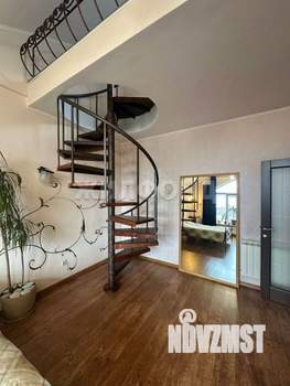 4-к квартира, вторичка, 108м2, 4/4 этаж