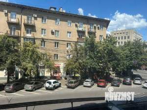 3-к квартира, вторичка, 74м2, 2/4 этаж