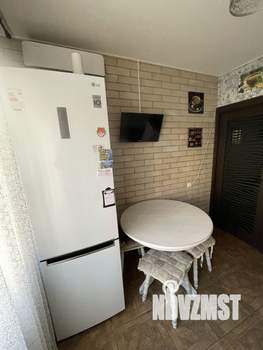 2-к квартира, вторичка, 55м2, 1/10 этаж