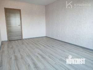 3-к квартира, вторичка, 80м2, 1/17 этаж