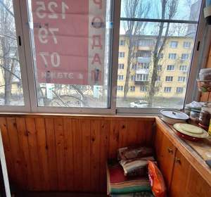 3-к квартира, вторичка, 61м2, 3/5 этаж