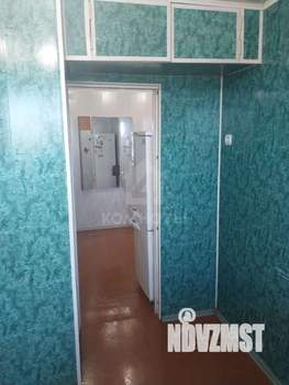 3-к квартира, вторичка, 58м2, 8/9 этаж