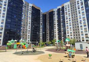 3-к квартира, сданный дом, 77м2, 1/17 этаж