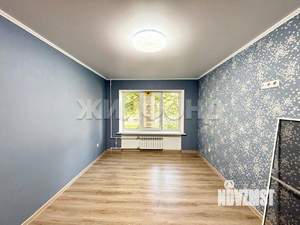 2-к квартира, вторичка, 42м2, 1/5 этаж