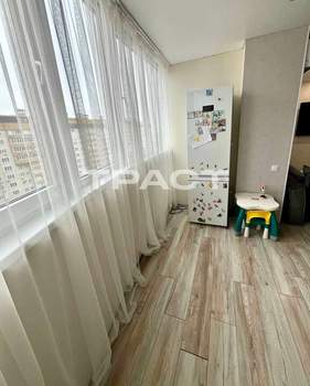 3-к квартира, вторичка, 98м2, 15/16 этаж