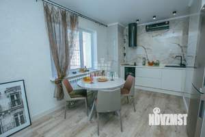 2-к квартира, вторичка, 72м2, 13/19 этаж