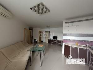 2-к квартира, вторичка, 63м2, 9/16 этаж