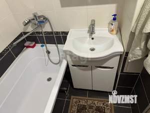 2-к квартира, вторичка, 46м2, 2/17 этаж