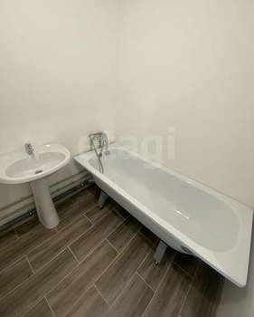 1-к квартира, вторичка, 42м2, 6/18 этаж