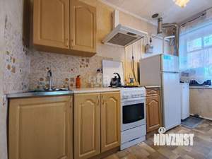 3-к квартира, вторичка, 56м2, 2/2 этаж