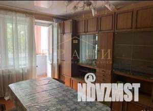 3-к квартира, вторичка, 52м2, 3/5 этаж