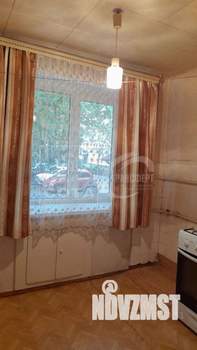 2-к квартира, вторичка, 41м2, 1/5 этаж