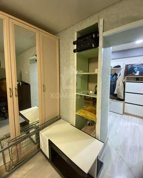 2-к квартира, вторичка, 54м2, 1/9 этаж