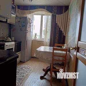 3-к квартира, вторичка, 65м2, 6/9 этаж