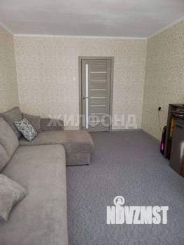 3-к квартира, вторичка, 65м2, 1/10 этаж