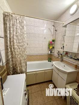 3-к квартира, вторичка, 74м2, 5/5 этаж