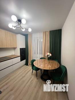 2-к квартира, вторичка, 60м2, 7/17 этаж