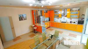 3-к квартира, вторичка, 154м2, 2/3 этаж
