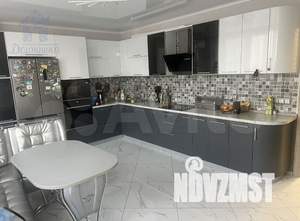 3-к квартира, вторичка, 95м2, 10/16 этаж