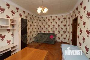 2-к квартира, вторичка, 47м2, 3/5 этаж