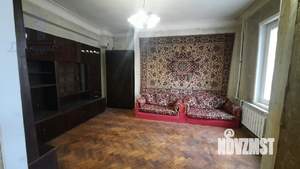 3-к квартира, вторичка, 64м2, 2/4 этаж