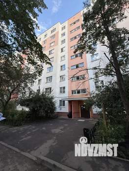 2-к квартира, вторичка, 52м2, 1/9 этаж