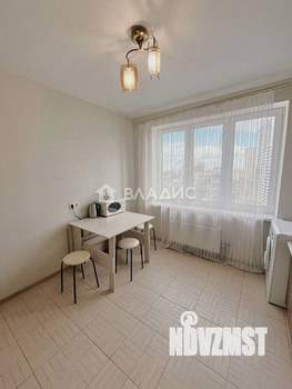 2-к квартира, вторичка, 64м2, 10/25 этаж