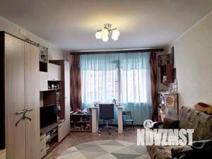 2-к квартира, вторичка, 54м2, 1/10 этаж